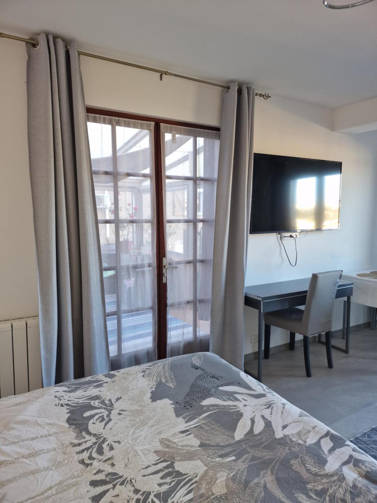 Ravissant Appartement Saint-Raphael Piscine Rum bild
